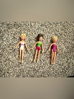 3 Polly Pockets